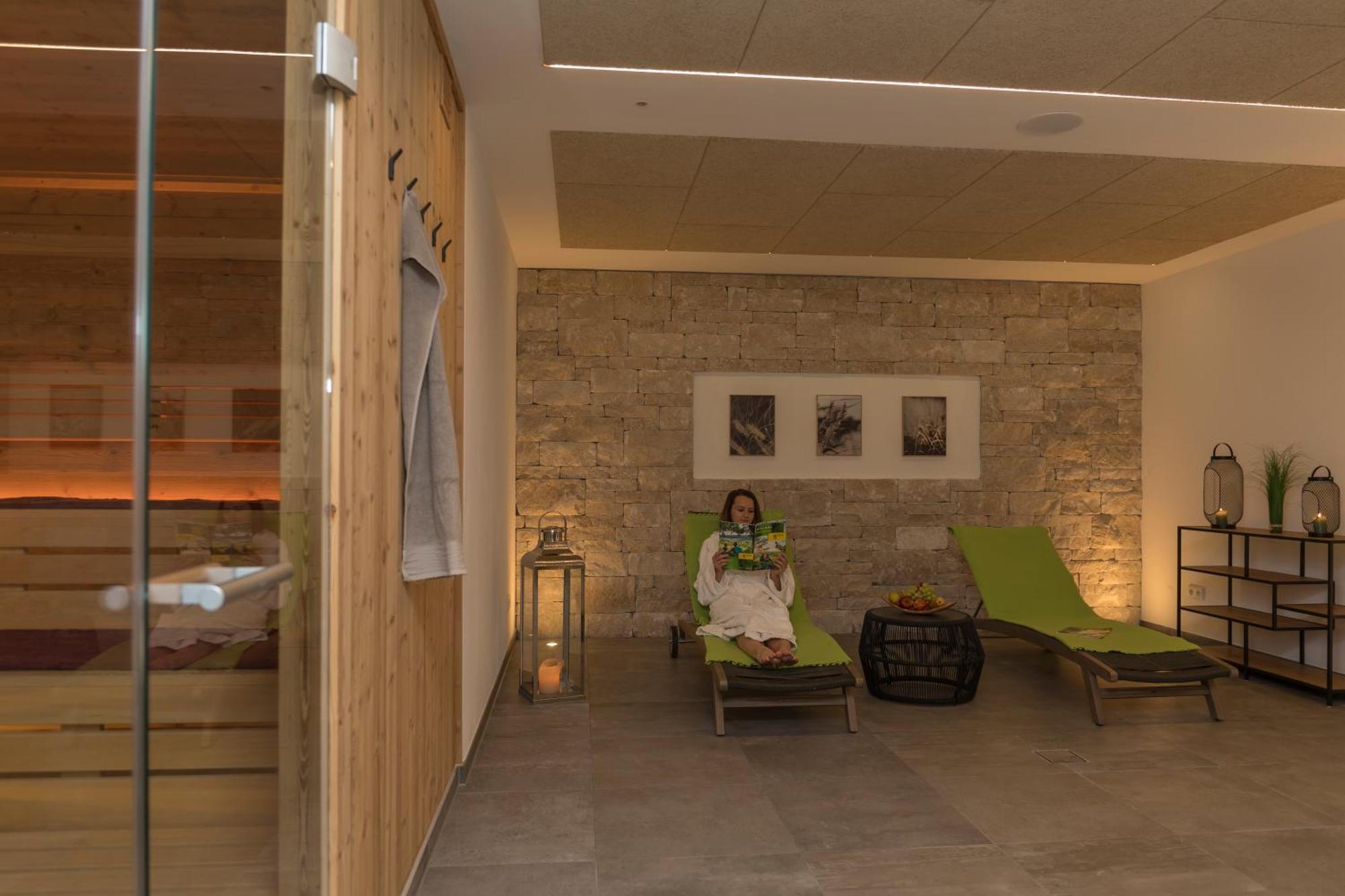 Hotel-Gasthof Zur Sonne بابنهايم المظهر الخارجي الصورة