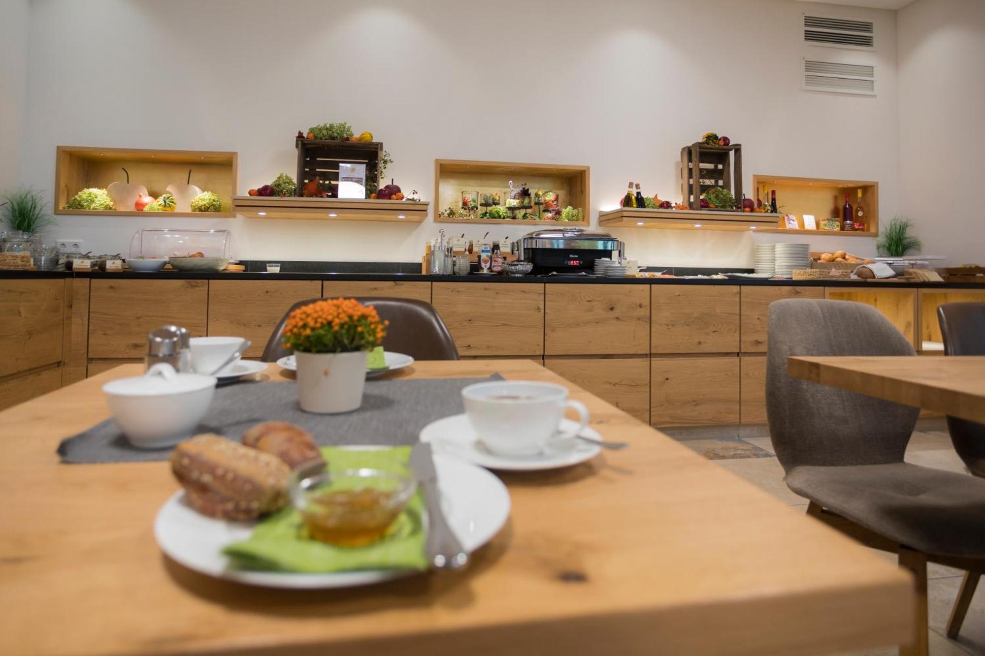 Hotel-Gasthof Zur Sonne بابنهايم المظهر الخارجي الصورة