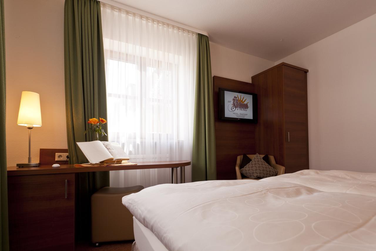 Hotel-Gasthof Zur Sonne بابنهايم المظهر الخارجي الصورة