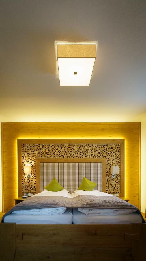 Hotel-Gasthof Zur Sonne بابنهايم المظهر الخارجي الصورة